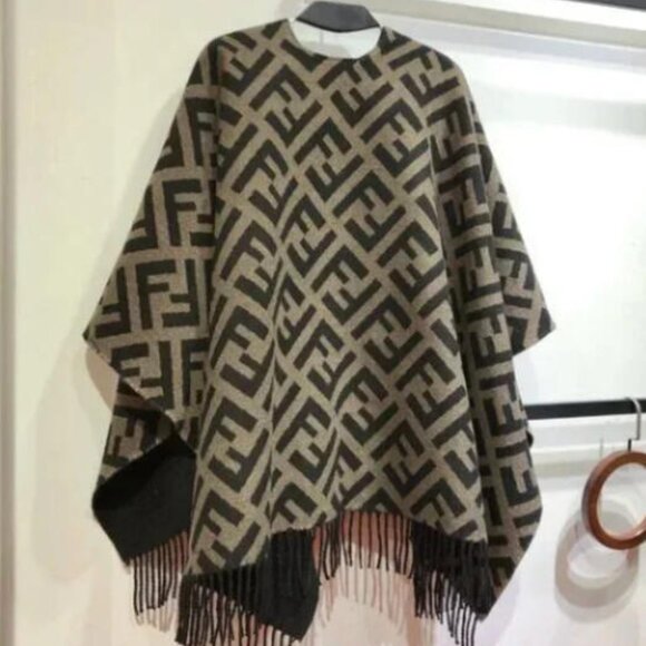 Fendi Shawl - Picture 2 of 5